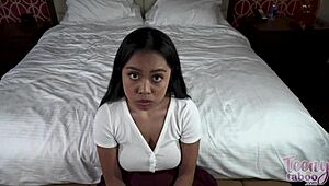 लूना मिल्स स्टूडेंट की मुंडी चूत में टैबू क्रीमपाई