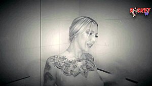 Watch me tease by the pool, says Cassidy Luxe