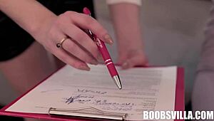 मैं लेडी लाइन और निक रॉस को ऑफिस में रेसिस्ट नहीं कर सकता!