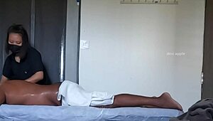 cute girl massaging ass in a way that feels amazing 😍