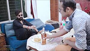 Indian couple newly married wife ke saath hard banging karte hain