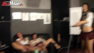 i's watchin fun movies on how to use a dildo with big tits lesbians