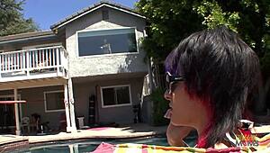 sexy lesbians finger fuck and eat ass to orgasm