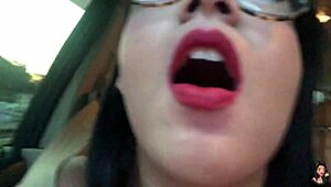 Brazilian Crossdresser Gives Jerk Off Instructions In Traffic