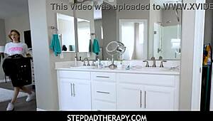 stepdadtherapy - teen stepdaughter climaxes on stepdad's fingers pov