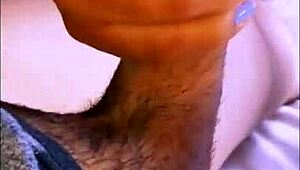 la hijastrastra sabia que su padrastro queria mas apretada cada vez asi que se esforzaba al maximo para complacerlo y mantenerlo satisfecho