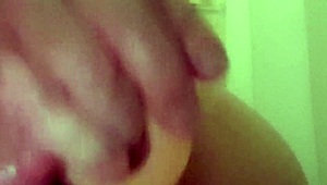 Deepthroat anal with dildo in shower feels amazing 💦