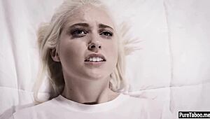 काला लड़का हॉट वर्जिन जवान की बालों वाली चूत को जोरदार चोदता