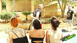 अरे सलमा डे नोरा, जर्मन ऑर्गी और ब्लोजैब्स के लिए तैयार?