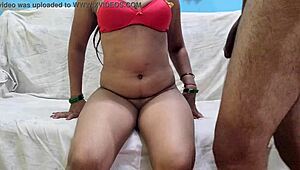 पिंक साड़ी भाभी देवर के आगे टिक न सकी, उसने पूरी तरह ले ली