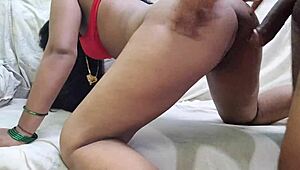 पिंक साड़ी भाभी देवर के आगे टिक न सकी, उसने पूरी तरह ले ली