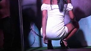 Manhattan Bar Pera Live Webcam Show On 1832020