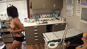 Ever seen a Dominican cutie like Phoenix Rose get checked at hospital?