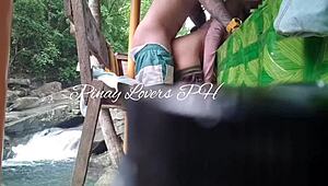 Pinay Couple Gets Naughty at Public Waterfalls Cottage