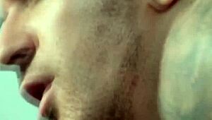 gay officesex hunks fucking on the floor 😈