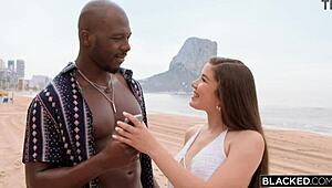 blacked thick baddie chloe lapiedra ditches boyfriend for bbc