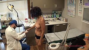 Ever seen a Dominican cutie like Phoenix Rose get checked at hospital?