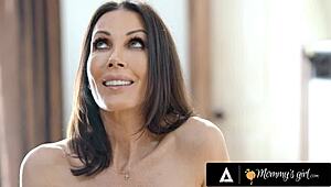 Wanna see a horny brunette teen show her stepmom killer cunnilingus skills? It’s pure heat!