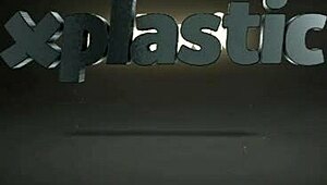 I receive a visit in my room and get delirious with desire