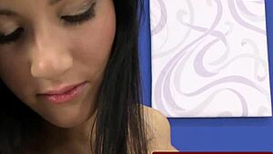 Brunette teen with puffy pussy lips masturbates alone in high definition close-up