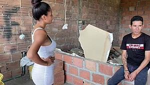 I follo my boss's enorme coño for the first time and me corro inside el.