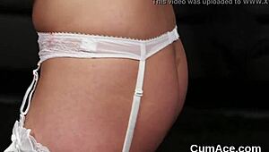 she takes cumshot on face and swallows all jizz