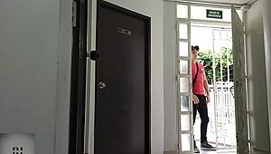 Stepmom Craves Stepson's Big Cock in Homemade Doggy Action