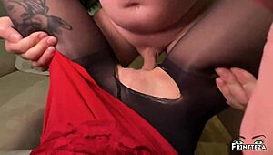 Squirt Explosion - Cheating Stepmom Friend Creampie Before New Year Party