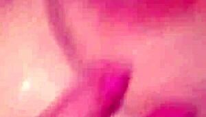 Hey, check this Pinay who loves riding cowgirl style!