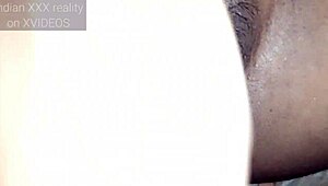 सौतेले भाई बहन की वाइल्ड एडवेंचर फ्लैशलाइट चुदाई