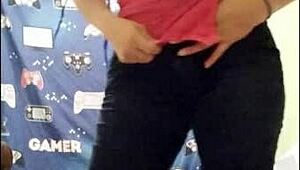 सौतेले भाइयों को बर्थडे गिफ्ट मेरी सेक्सी फिगर