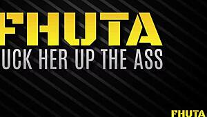 Wow, freaky flexible babe gets wrecked by huge black dick!