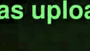 Badi chuchiyon wali Indian bhabhi devar se rough quickie chudai leti hai