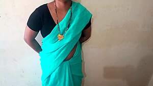 सारा भाभी स्टेप-ब्रदर से लॉन्ग टाइम बाद मिली, हमारे पेनफुल बेडरूम चीट के बारे में जानना चाहते हो?