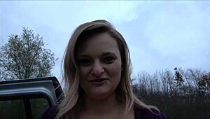 Lina Mila’s Juicy Pussy in Best Golden Shower Moments