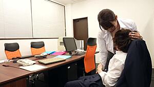 Unbelievable! Japanese Boss Emiko Sugioka in Overtime Office Sex with Squirting Action