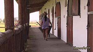 Southern beauty gets anal by big dick 😏