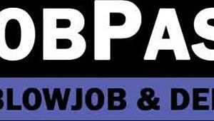 Haley Reed Gives Sloppy Blowjob And Earns Huge Facial