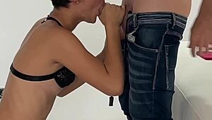 Wow, real lingerie model bangs photographer before the shoot! 😍