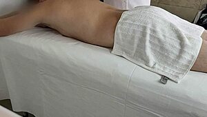 Just a real quickie during this massage session, no big deal