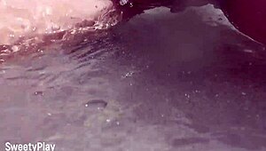 Curvy wife shaves smooth before peeing openly on a public beach