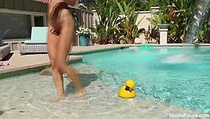 nicole aniston and alix lynx getting playful together, so hot! 😍