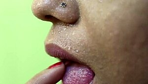 Desperate Indian wife craves hardcore blowjob and cumshot action.