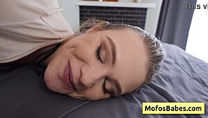 Does This Slutty Girl Enjoy Doggy Fucking and Wet Creampie?