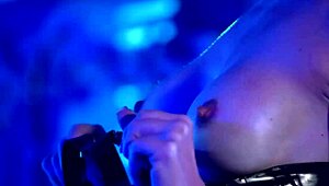 hey, wanna watch ashley adams and milana may squirt together?