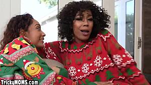 I'm the ebony milf fuckin' a huge white cock with my teen