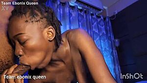 मेलानी बैडी निंफो डीप बैंगिंग पसंद करती है