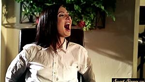 Glamorous babe, wanna get pussyfucked and jizzed on?