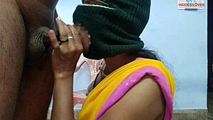 Hot chat about cheating wife, mature Indian aunt के साथ hard banging