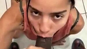 Mature Indian Woman Gives Best Blowjob